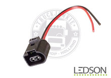 CONNECTEUR OPTOLINE - ADAPT&Eacute; AU PARE-SOLEIL SCANIA