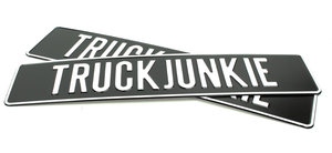 TRUCKJUNKIE - PLAQUE D'IMMATRICULATION - NOIR AVEC IMPRESSION BLANCHE